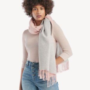 | olivia blush pink & gray dual-tone oversized scarf w. fringes |